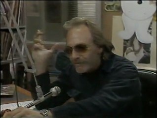 Howard Hesseman in 'WKRP In Cincinnati' - Christmas songs!