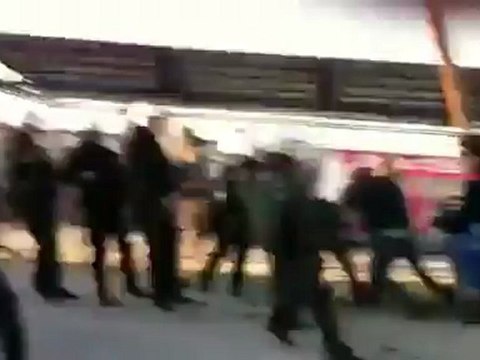 Ένταση και δακρυγόνα μεταξύ κατοίκων και ΜΑΤ στον ΣΜΑ Ευκαρπίας