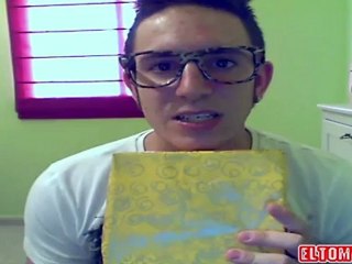 NUEVO iPhone 5 UNBOXING Español | Parodia | elTomyTony