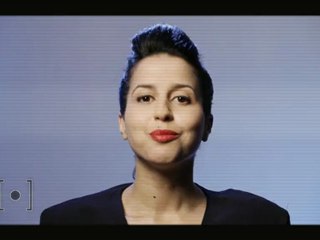 Les Opérateurs - La standardiste