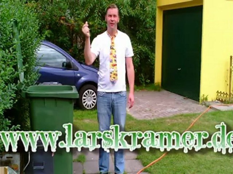 'FIT IM SCHRITT' aus dem Buch 'Zickenzoff im Märchenland' von Lars Kramer.