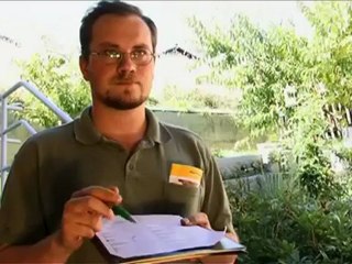 PRESS PLAY: Le colis piégé