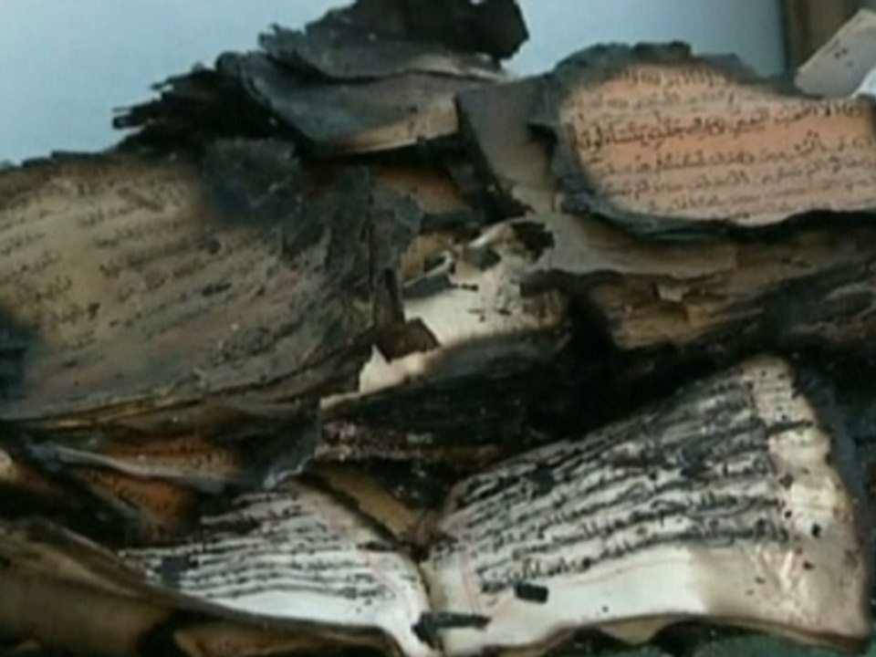 Attackers set fire to Tunis mausoleum