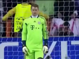 Sergio Ramos se manque complètement