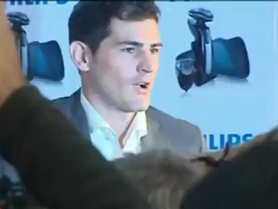 Deportes / Fútbol; Real Madrid, Casillas: "Grabar a un solo jugador no es propio del Barcelona"