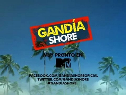 Labrador de Gandía Shore || Mi sonrisa es mi pase VIP