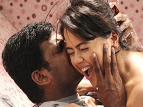 Super hot kising scene Sameera Reddy