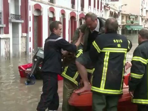 Enchente atinge Santuário de Lourdes