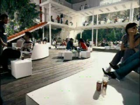 Nancy ajram publicité coca cola