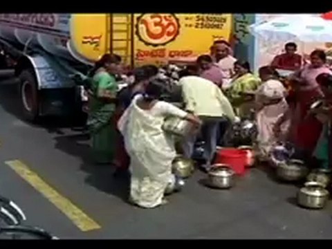 Telugu Comedy Scene - Nagarjuna Gang Playing Cricket