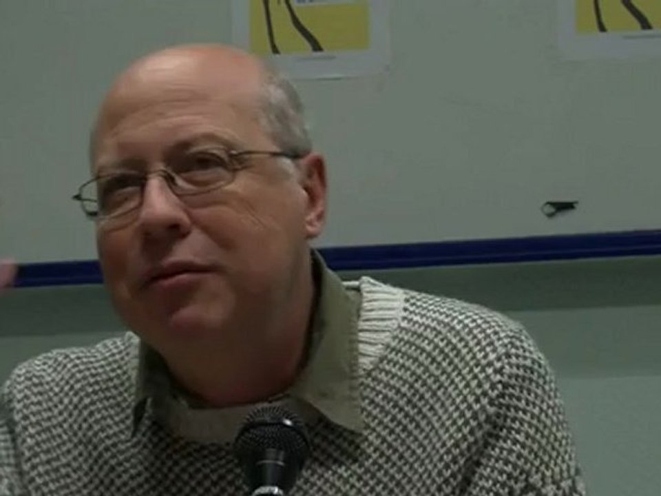 Sadri Khiari à props du livre "Nous sommes les Indigènes de la République"  1/2