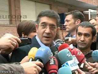 López afea que algunos tengan tics totalitarios