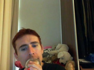 Wiwi égratigne "ma tourterelle s'est envolée" d'Hugues Aufray