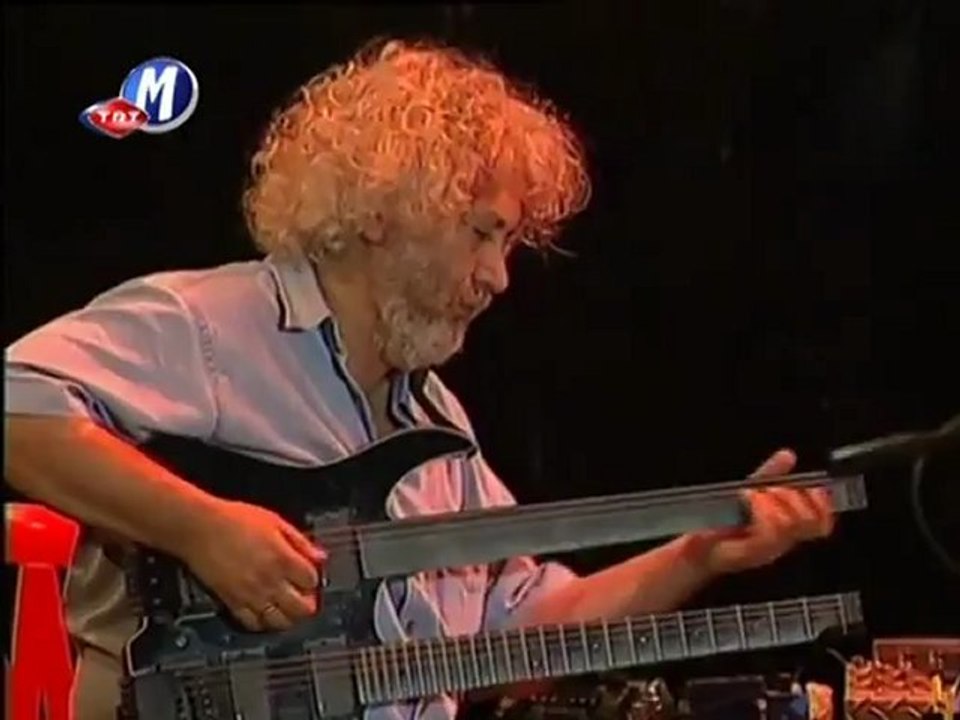 Şık Latife -Bülent Ortaçgil-