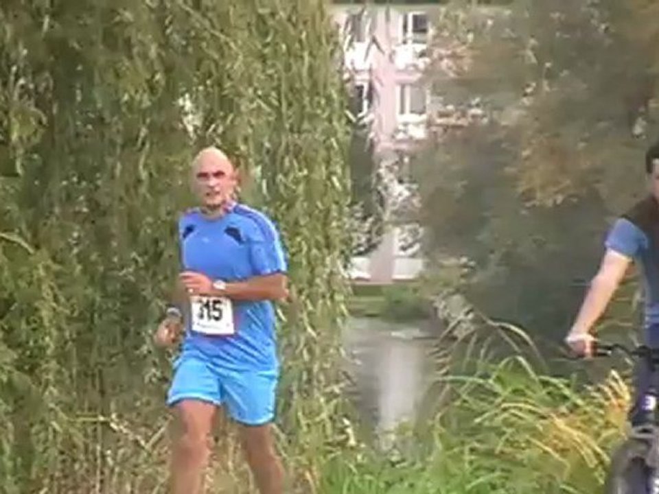 COURIR A VESOUL : ARNAUD GILLET ET ARNAUD PERRIGNON GAGNENT RESPECTIVEMENT LES TRAILS 14 ET 25 KILOMETRES