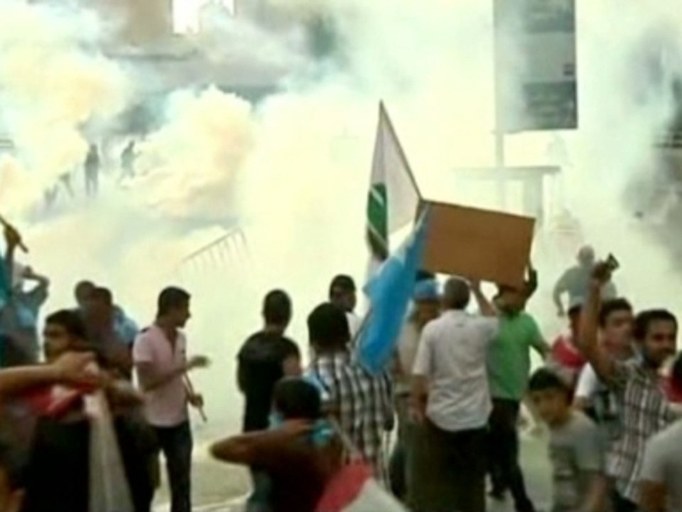 Gunfire, panic in central Beirut