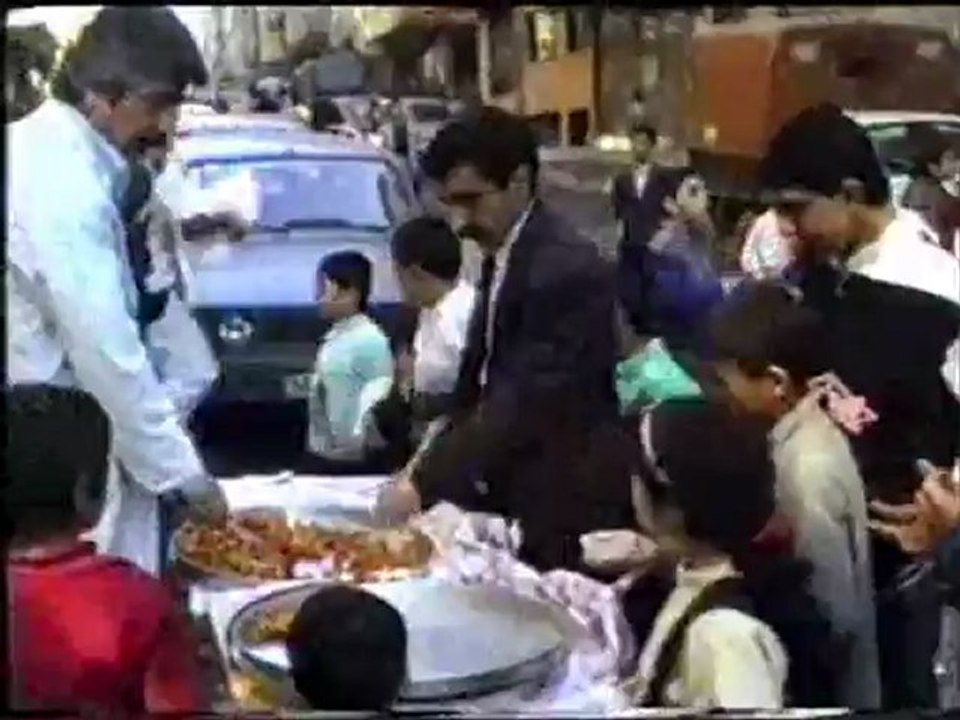 Lokma Bedava Sevgi Bedava Hoş Bir Seda Yaşa Lokmacı Baba.Video 3