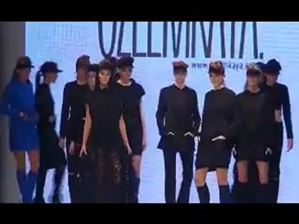 Özlem Kaya İstanbul Moda Haftası 2012