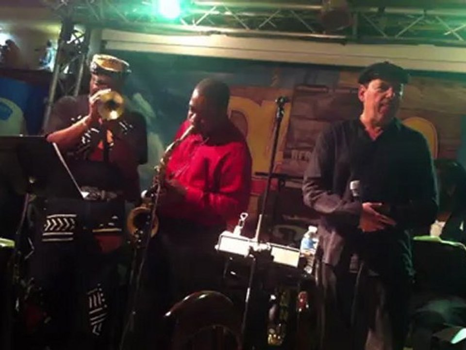 20122010slyat AFRICAN MUSIC HALL (14)