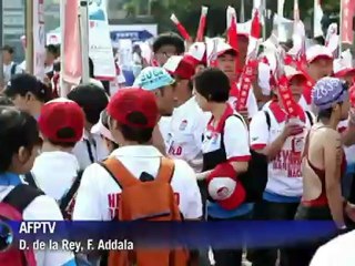 1.800 nageurs traversent à la nage la baie de Hong Kong