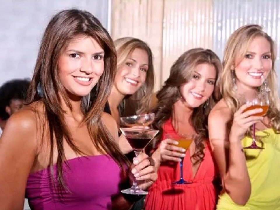 Hens Night Invitations Wording | Moanami Boutique