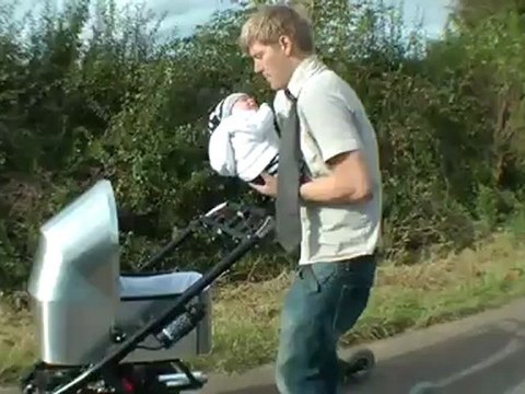 Самая быстрая в мире детская коляска