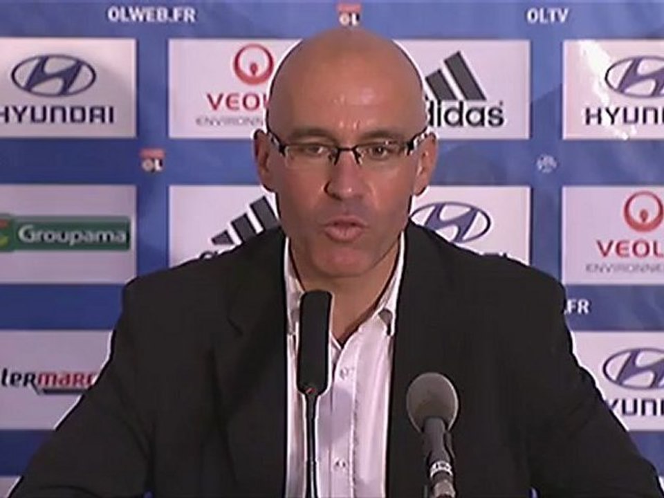 Conférence de presse Olympique Lyonnais - Stade Brestois 29 : Rémi GARDE (OL) - Landry CHAUVIN (SB29) - saison 2012/2013
