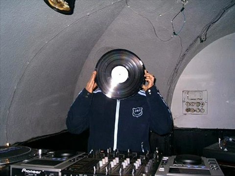 %&SesliModel%)Electro House Mix 2012% Sesli Model