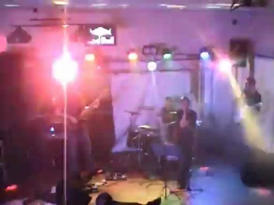 TRACKS - Smoke on the Water (Deep Purple Cover) - w. B.Delacoux - 191012