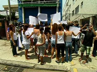 Imagens de espancamento de cães em pet shop revoltaram o Brasil