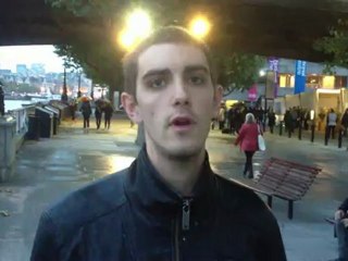 Antoine soutient François Fillon - Angleterre - EUROPE DU NORD