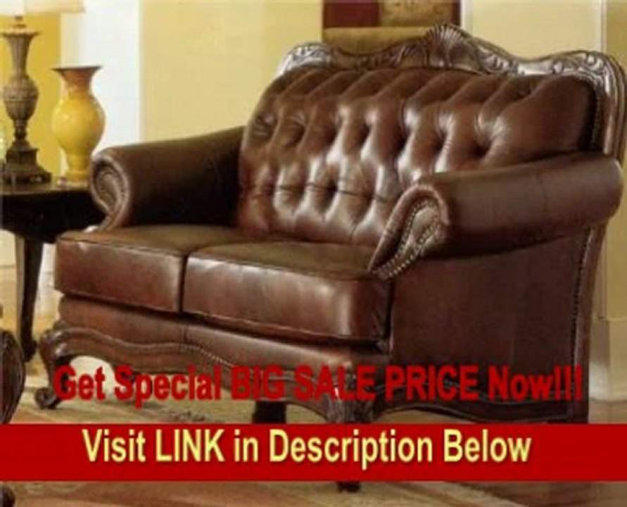 SPECIAL DISCOUNT Victoria Classic Tri-Tone Leather Loveseat in Tri-tone Leather Finish