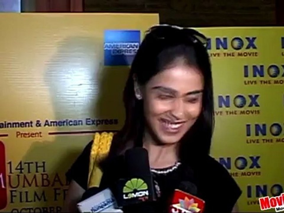 Genelia D'souza (Deshmukh) Talks In Marathi - Very Cute