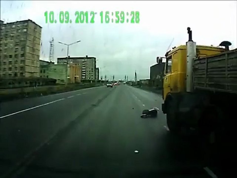 Une femme renversée par un camion sur un passage piéton