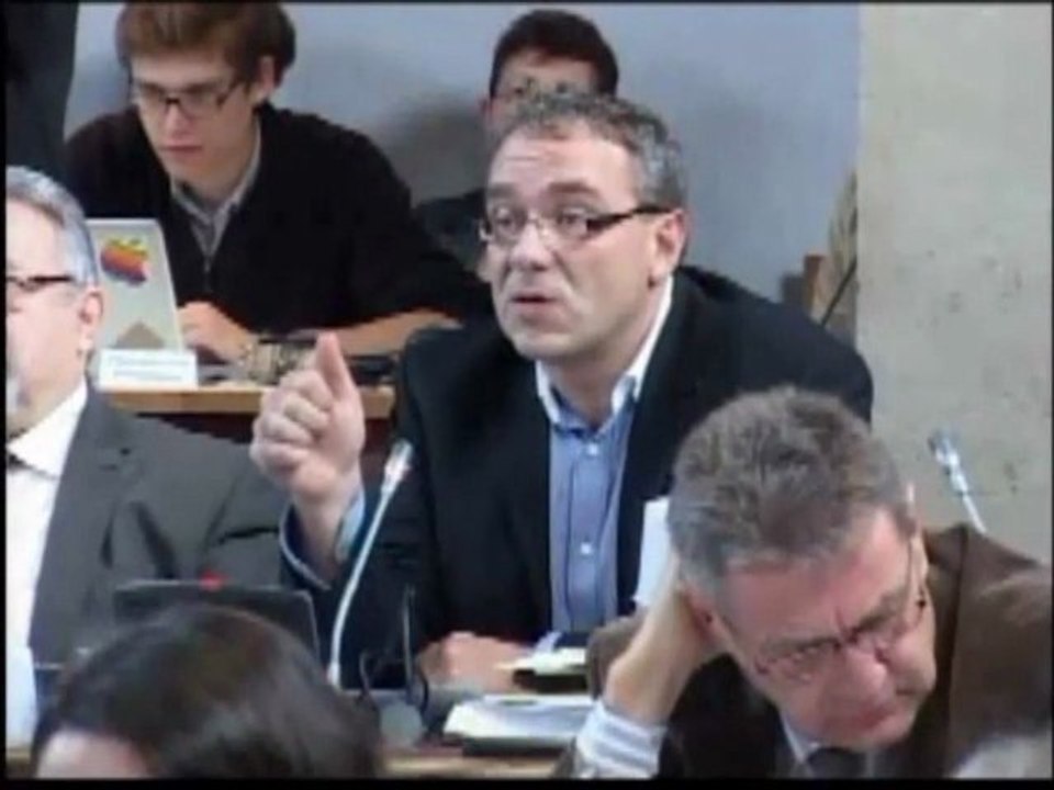 Patrick MOLINOZ interroge le Président du Conseil général au sujet du permis de construire du Musée ALESIA 19 octobre 2012