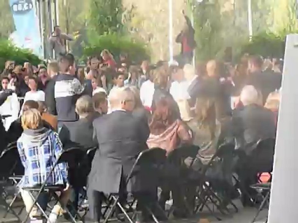 Bruxelles 21 Octobre 2012 statue Jean Claude Vandammmea 020