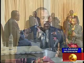 Emission La Grande Interview - Invité: Julien NKOGHE BEKALE (Ministre de l'Agriculture) - Mercredi 17 octobre 2012 - Part1