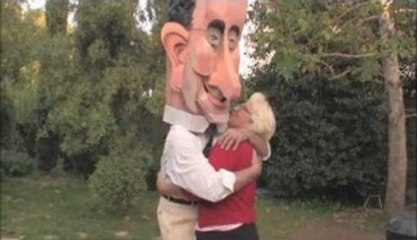 Beauty Is Embarrassing (2012) online watch www.hdmegavideo.net