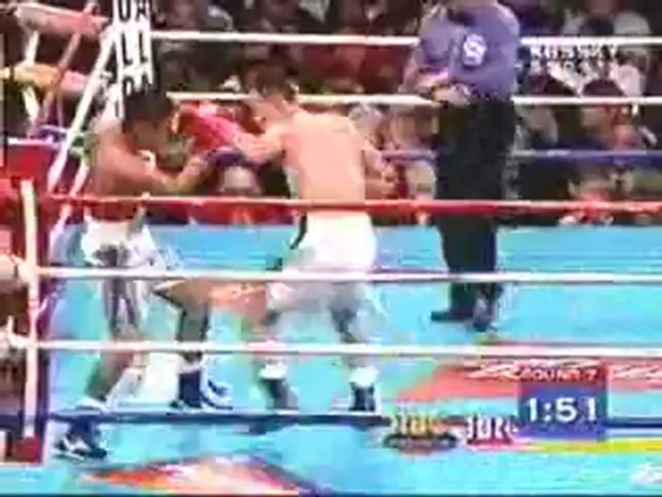 2001-07-28 Erik Morales vs  In-Jin Chi