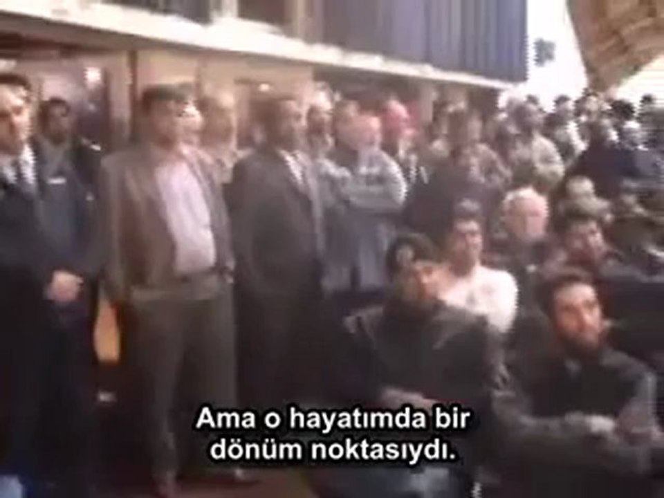 Manastırda yetişen bir İngiliz'in Müslüman oluş hikayesi