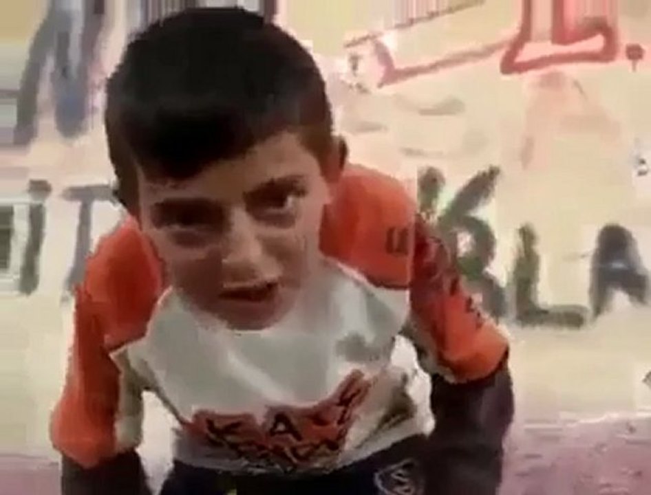 Benim adım cafer bu çocuk tam komedi