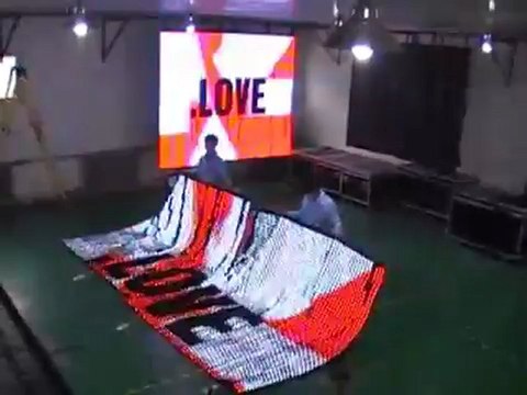 Pitch25mm VS Pitch37.5mm ,Soft LED Display ,Flexible LED Display for Stage Lighting