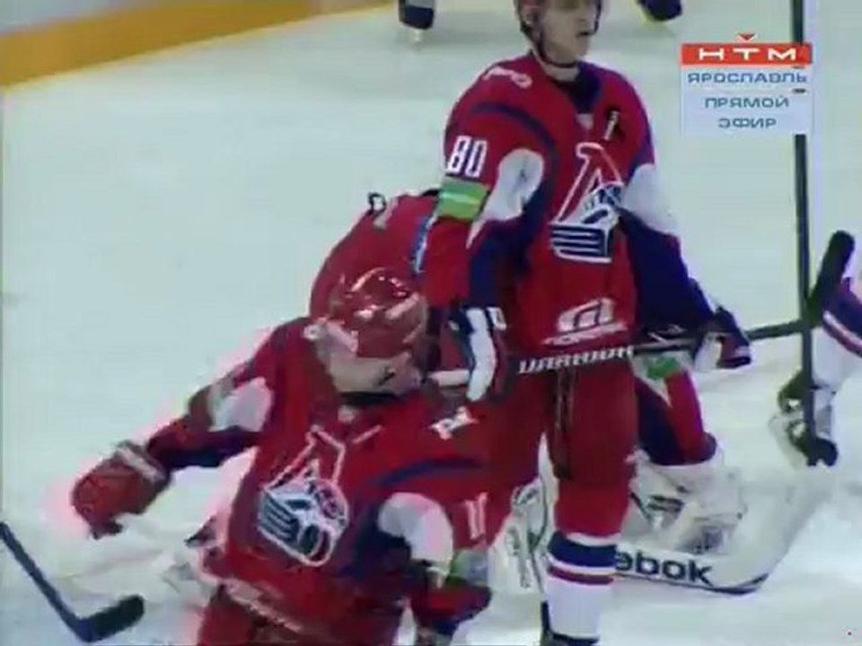 Hockey. 2012.10.22. KHL 2012-13. RS. Lokomotiv - Dinamo Moskva. [rgfootball.net] 2й