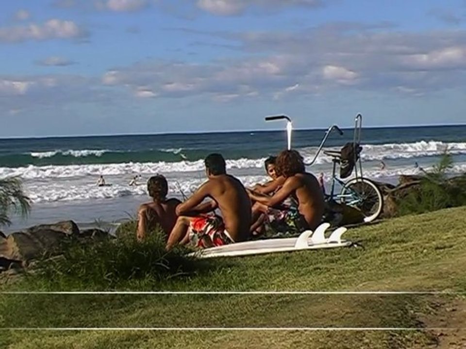 OZ TA VIE 9/13 BYRON BAY AND NIMBIN (ENGLISH)