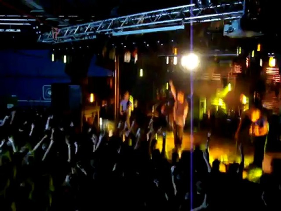 Serj Tankian - Sky is over - Atelier Luxembourg 22-10-2012 .