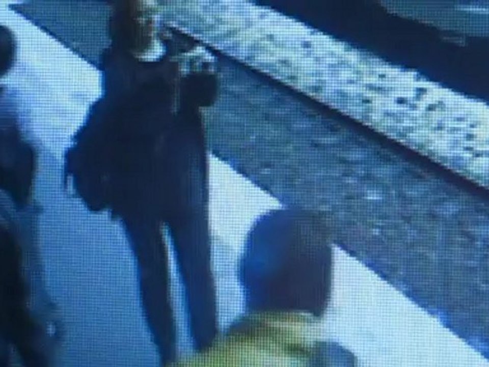 Anick dans le métro