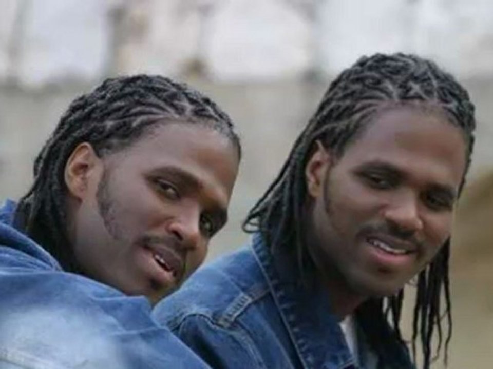 Twin Of Twins - Christmas A Come - Cross Fire Riddim