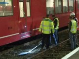 Trein naar Leer uitgevallen door betonnen paal op spoor - RTV Noord