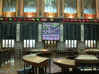 El Ibex sucumbe a la presión sobre la deuda y pierde un 1,64%