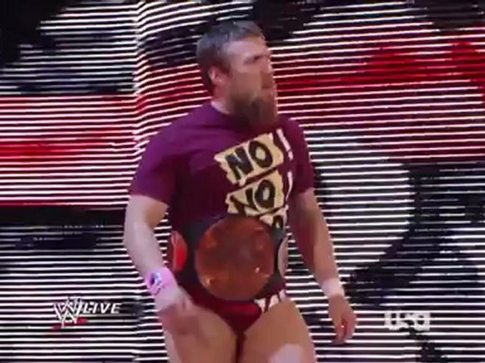 Uploaded By DesiTvForum.Net MNR 22.10.2012 720p HDTV Part2